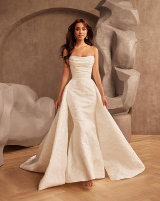 Paloma Blanca Style Number P5133 - 1