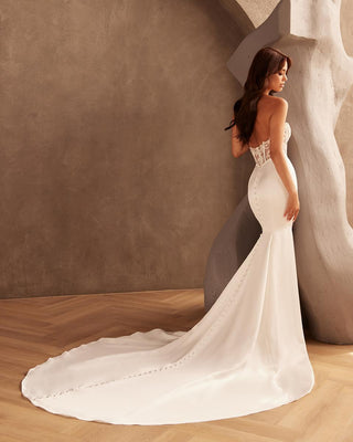 Paloma Blanca Style Number P5134 - 2