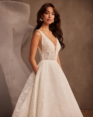 Paloma Blanca Style Number P5138 - 3