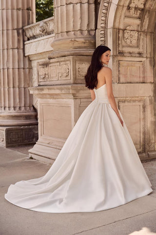 Paloma Blanca Style Number P5176 - 2