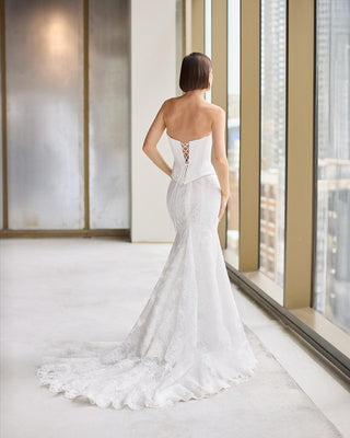 Paloma Blanca Style Number P5201 - 2