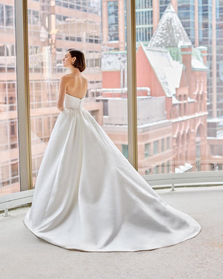 Paloma Blanca Style Number P5206 - 2