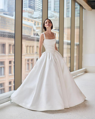 Paloma Blanca Style Number P5207 - 1