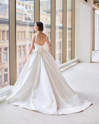 Paloma Blanca Style Number P5207 - 2