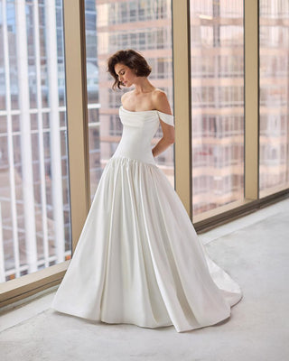 Paloma Blanca Style Number P5215 - 1