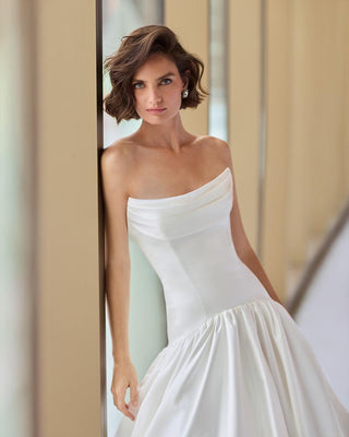Paloma Blanca Style Number P5215 - 3