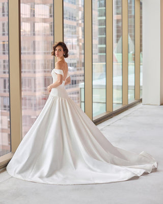 Paloma Blanca Style Number P5215 - 2