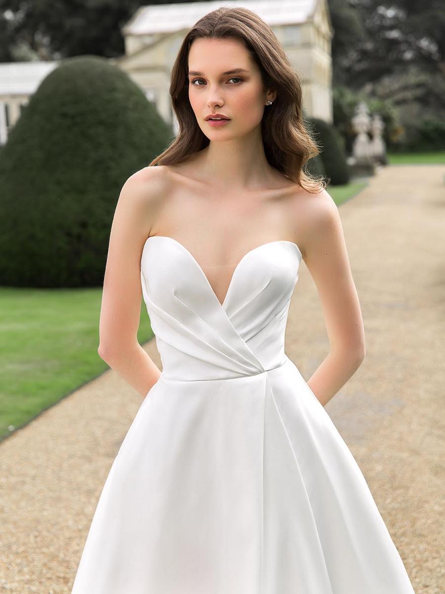 Enzoani Bridal Style Number Sadie - 4