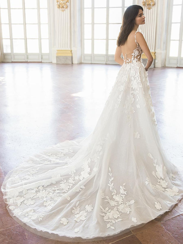 Enzoani Bridal Style Number TAELYN - 2