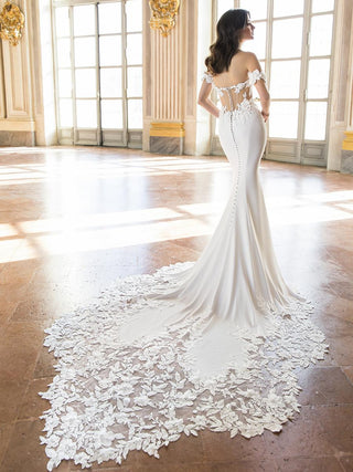 enzoani wedding dress Bridal Mallory-D Seng Couture a vintage lace wedding dress - wedding