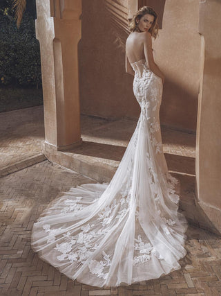 Enzoani Bridal Style Number Ursa - 3
