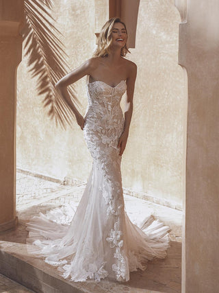 Enzoani Bridal Style Number Ursa_L - 4