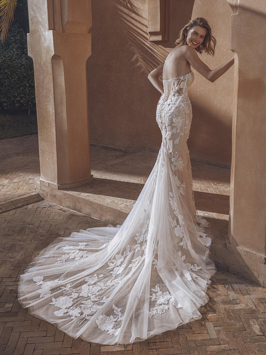 Enzoani Bridal Style Number Ursa_L - 5