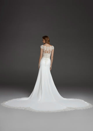 Atelier Pronovias Style Number CLAUDIA - 2