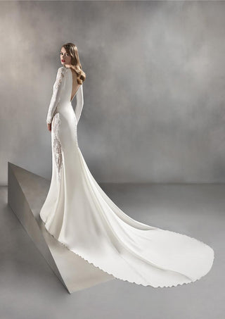 Atelier Pronovias Style Number CONDESA - 2