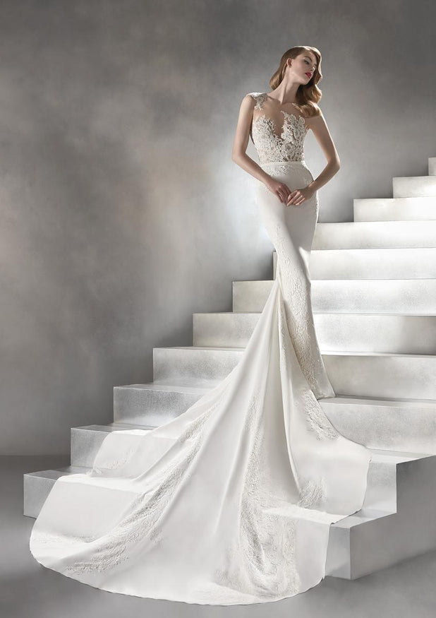Atelier Pronovias Style Number VICENTA - 1