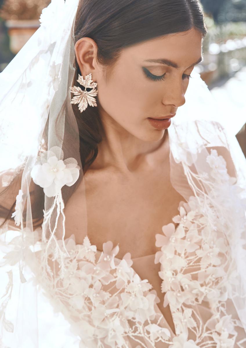 Privee Collection Style Number ALMAHA - 5