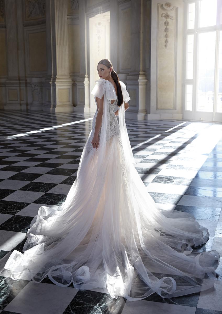 Privee Collection Style Number BRIENNE - 5
