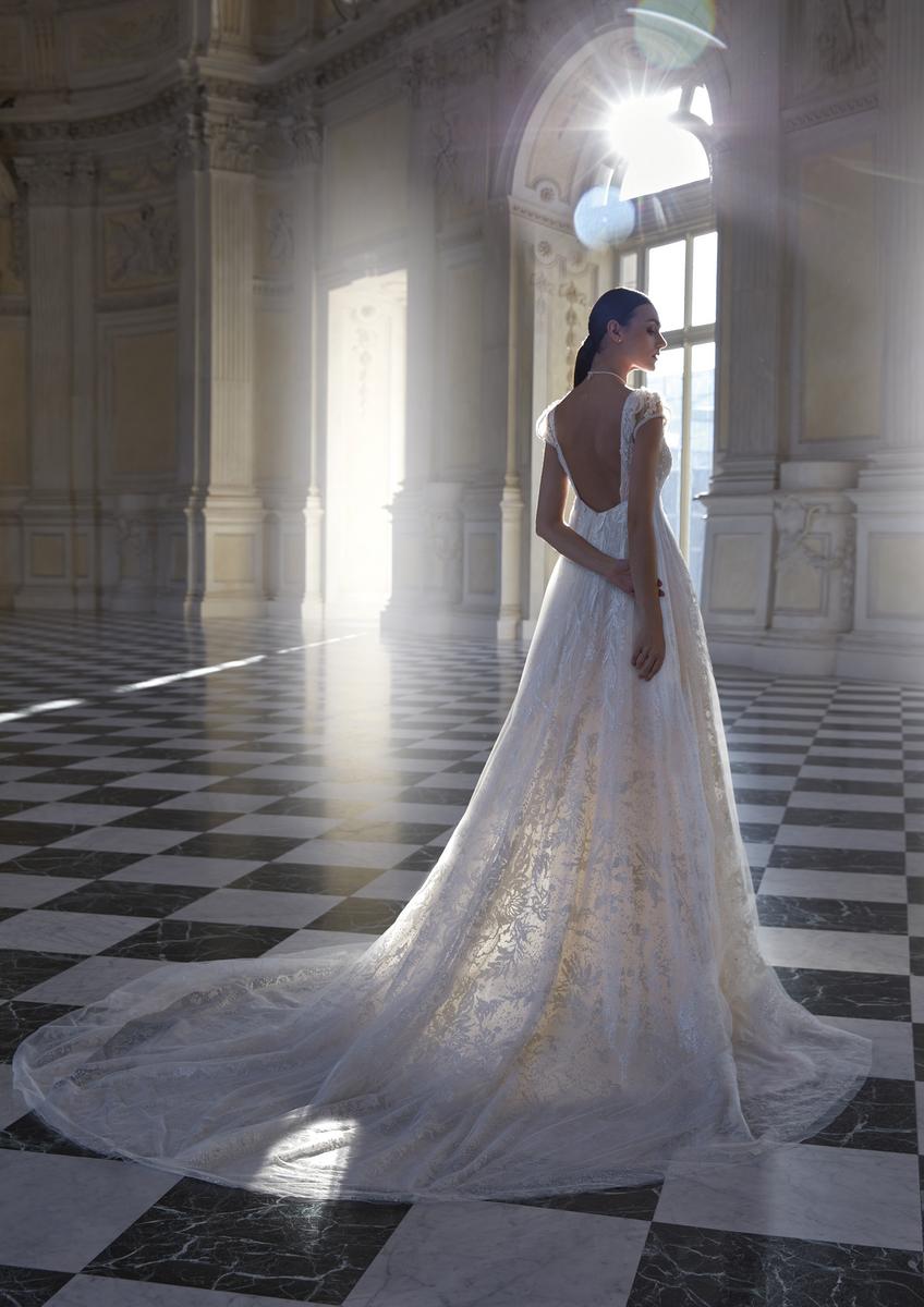 Privee Collection Style Number GIANETTA - 2