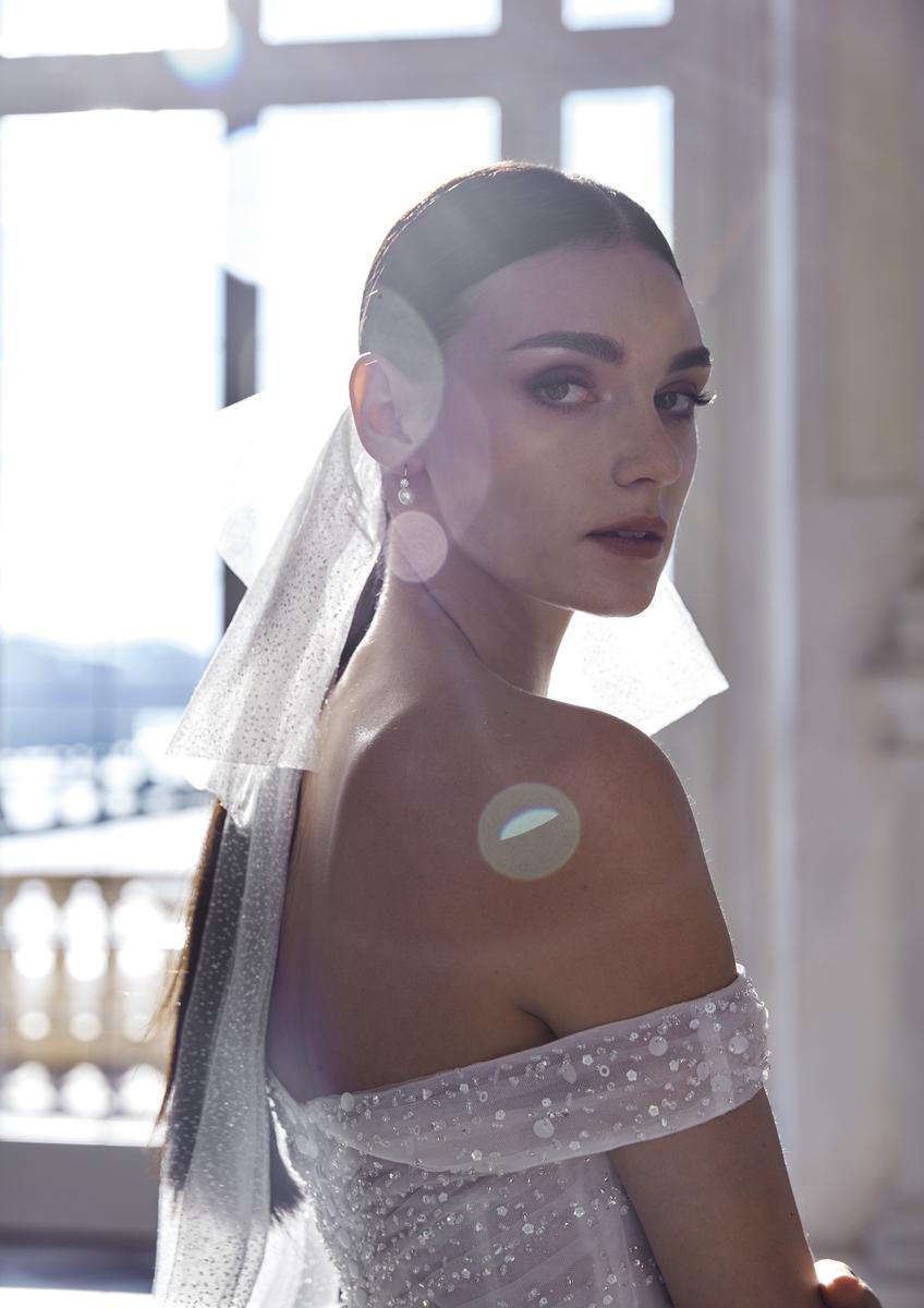 Privee Collection Style Number IDA - 4