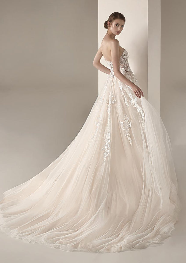 Privee Collection Style Number NALON - 2