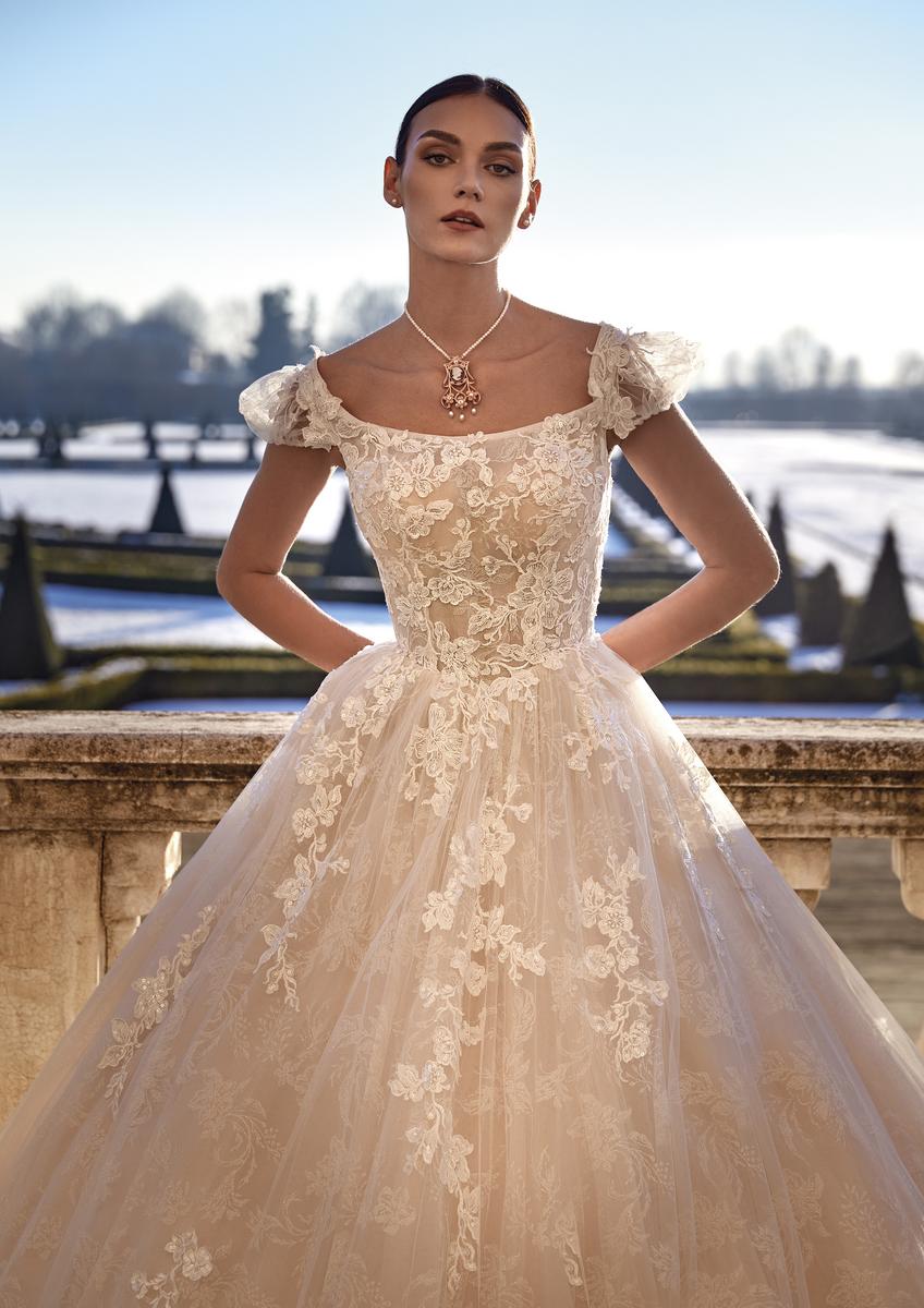 Privee Collection Style Number YANI - 3
