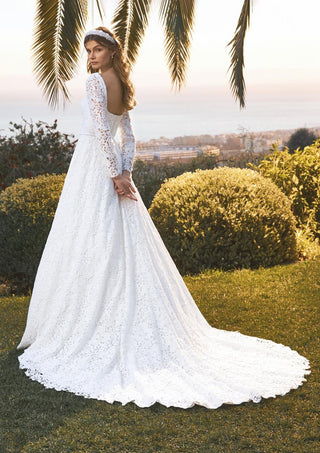 Pronovias Style Number AKARI - 4