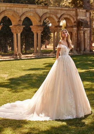 Pronovias Style Number BENITA - 1