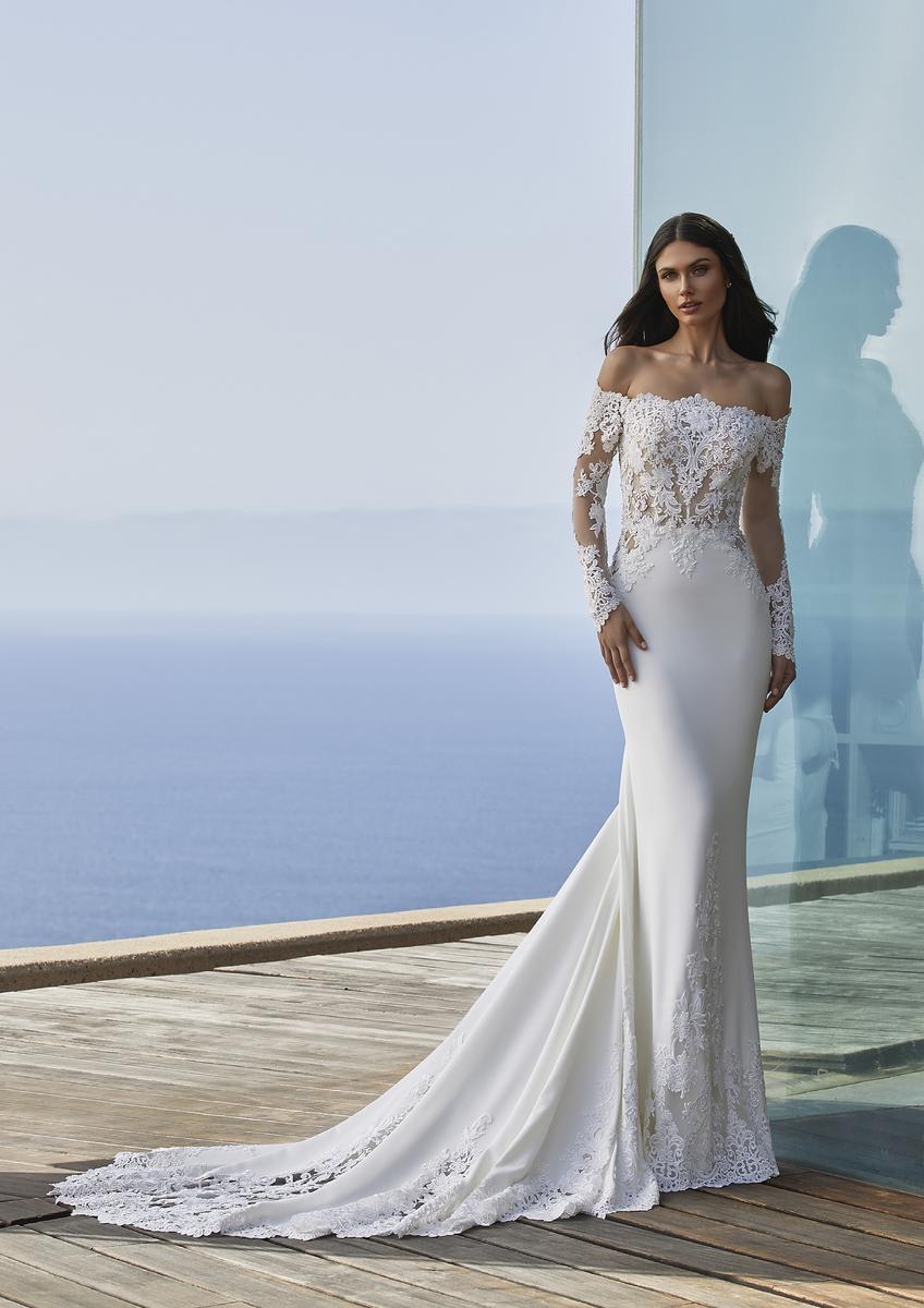 Pronovias Style Number DELLA - 1