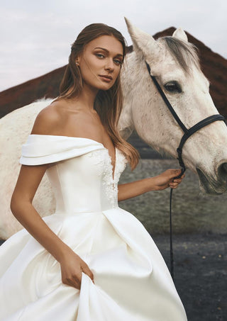 Pronovias Style Number IGUAZU - 3