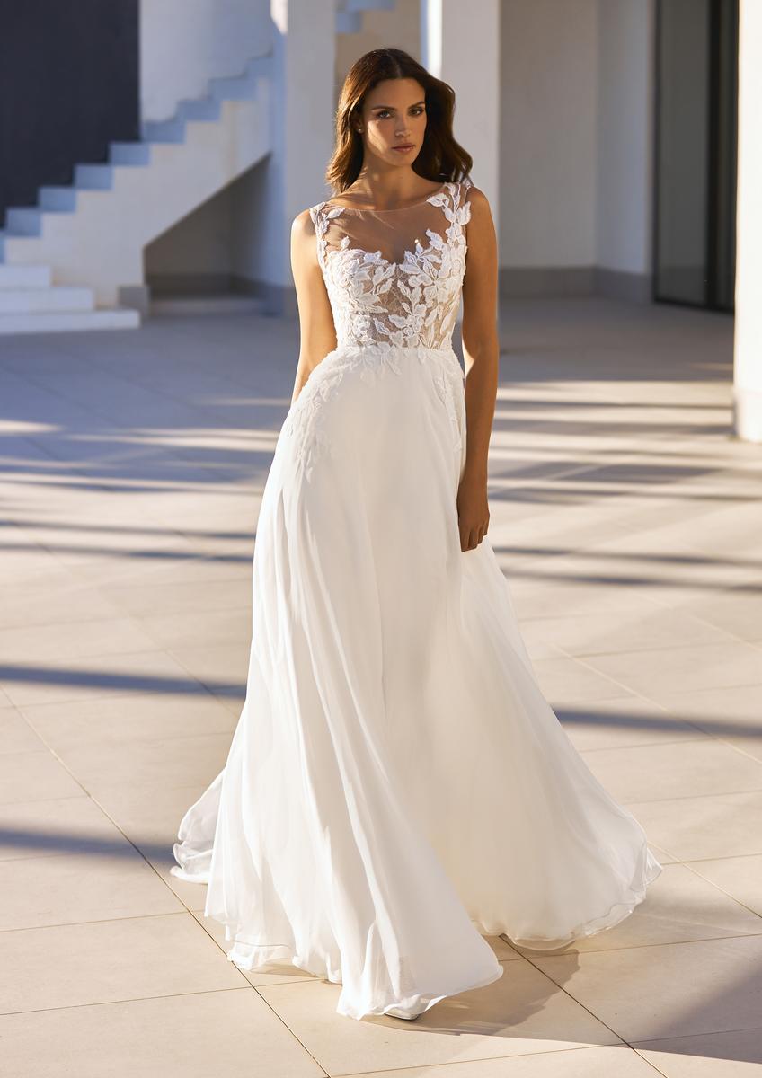 Pronovias Style Number TINKA - 4