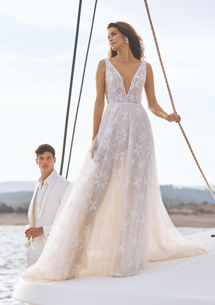 Pronovias Style Number MAKENA - 1