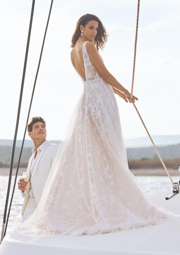 Pronovias Style Number MAKENA - 2