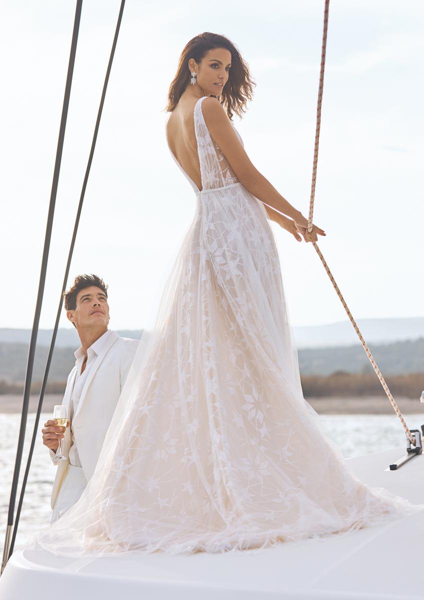 Pronovias Style Number MAKENA - 2