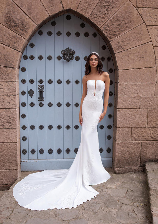 Pronovias Style Number MEGACLITE - 1