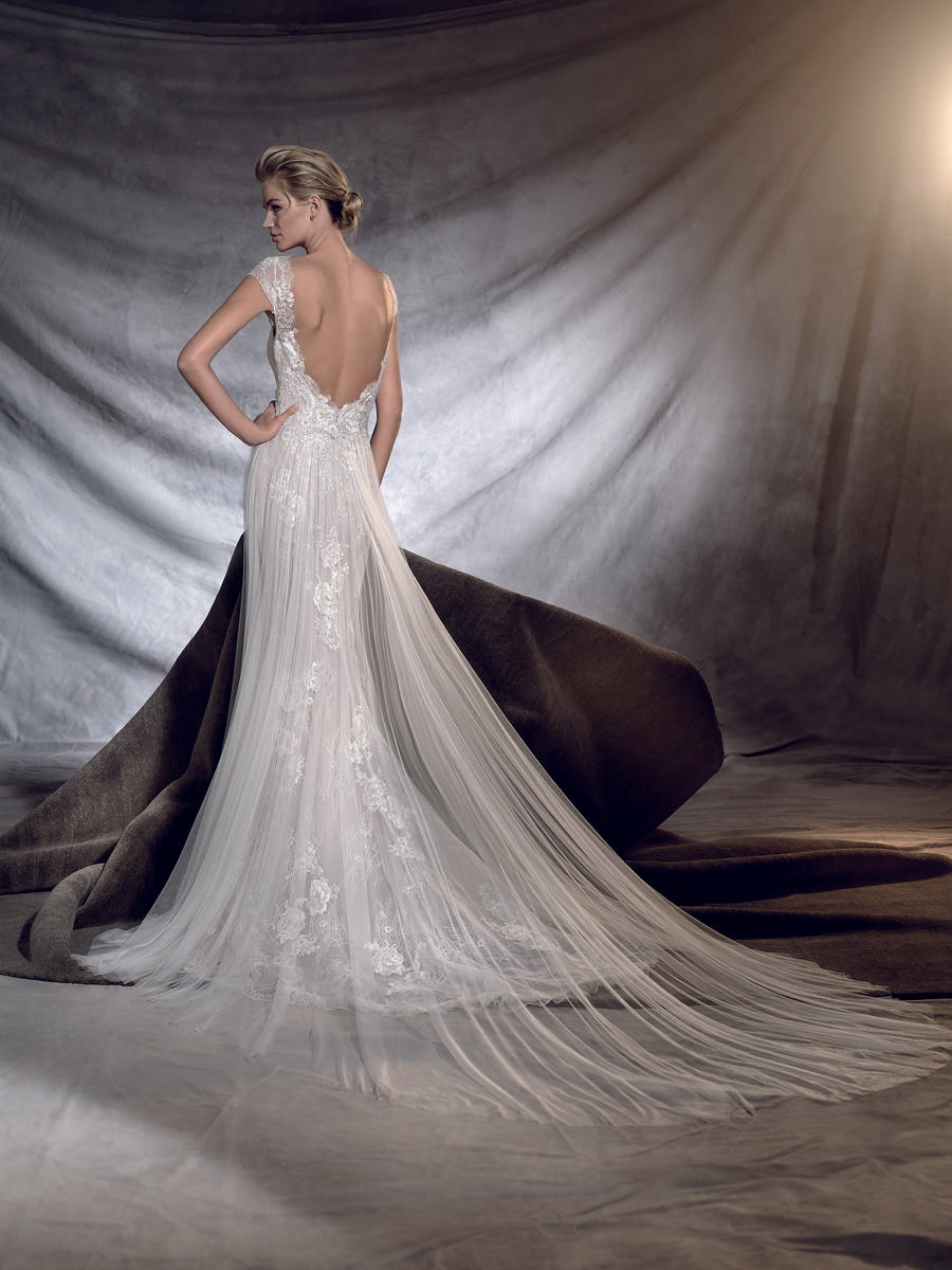 Pronovias Style Number OASIS - 2