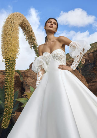 Pronovias Style Number RETHI - 3