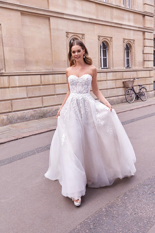 Adore Style Number 11181 - 5