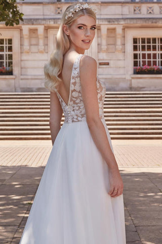 Adore Style Number 11226 - 4