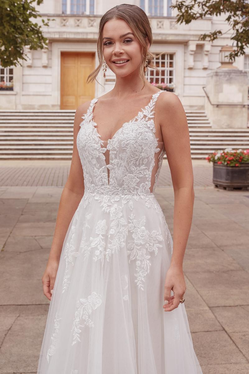 Adore Style Number 11247 - 3