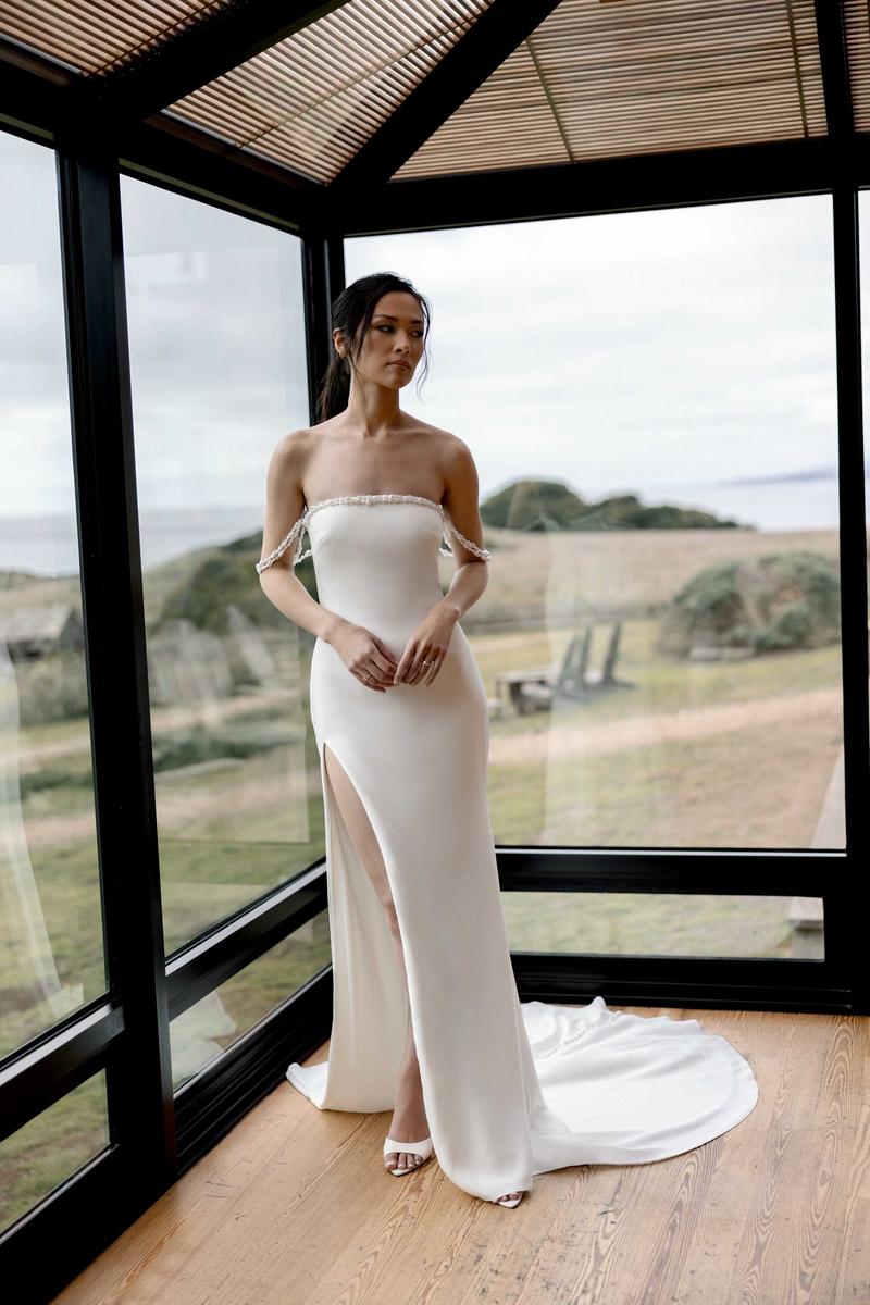 Adore Style Number 11405 - 7