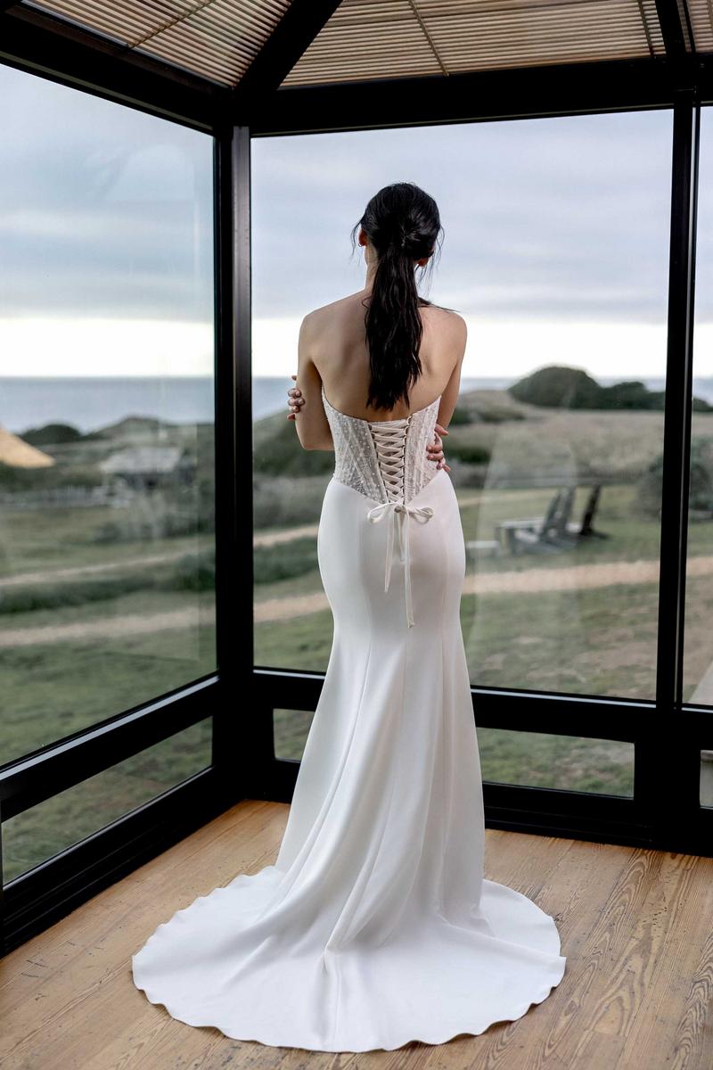 Adore Style Number 11411 - 2