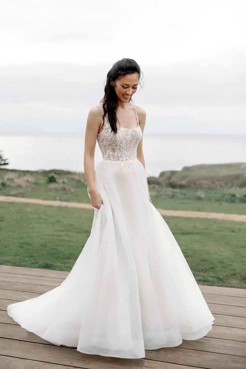 Adore Style Number 11422 - 1