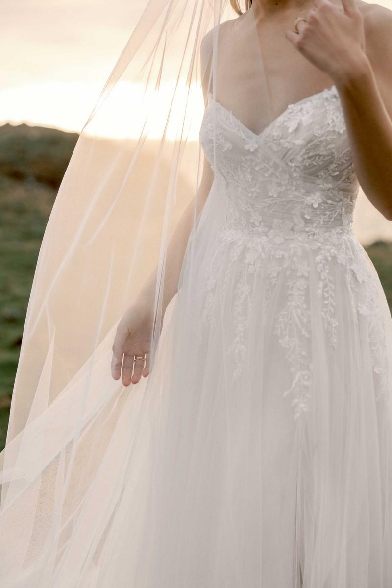 Adore Style Number 11424 - 12