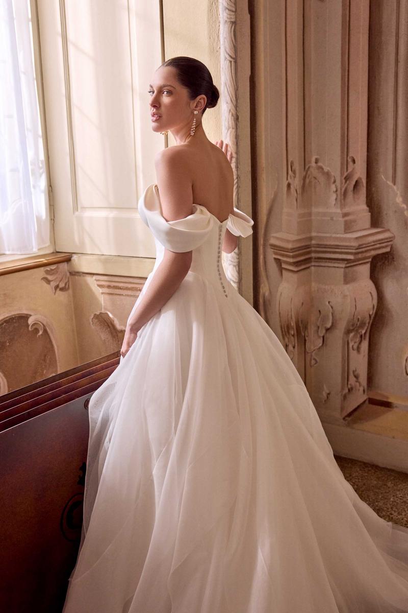 Justin Alexander Style Number 88471 - 2