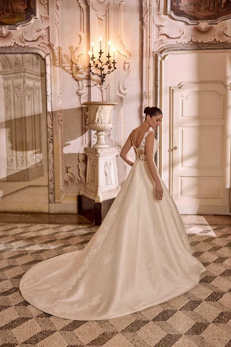 Justin Alexander Style Number 88482 - 2