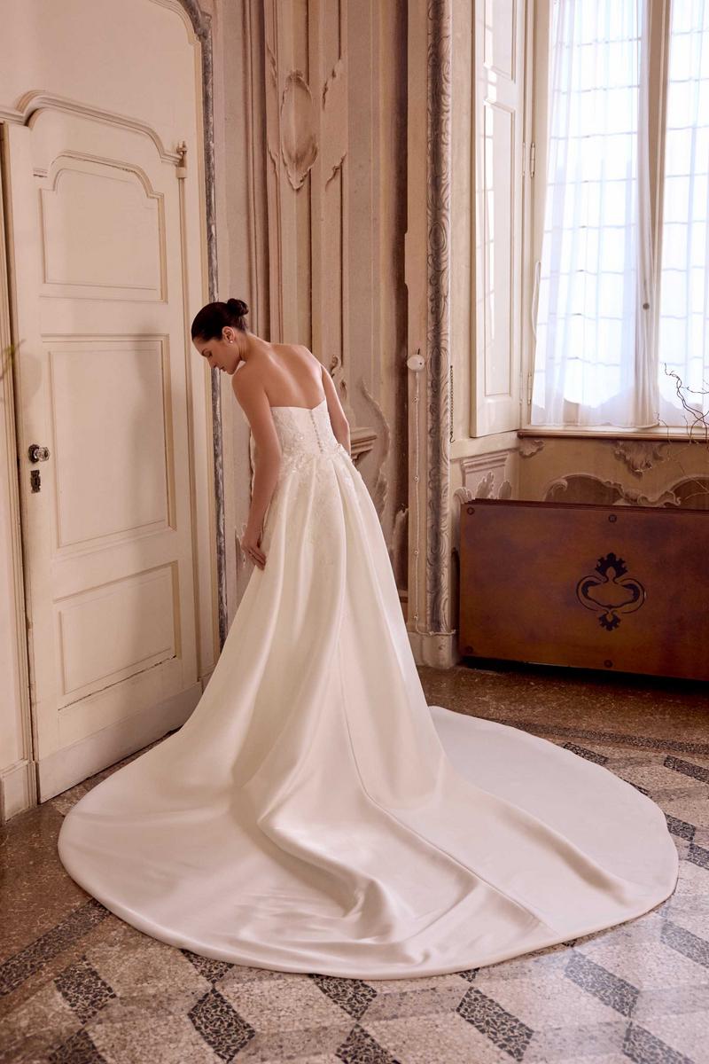 Justin Alexander Style Number 88492DT - 2