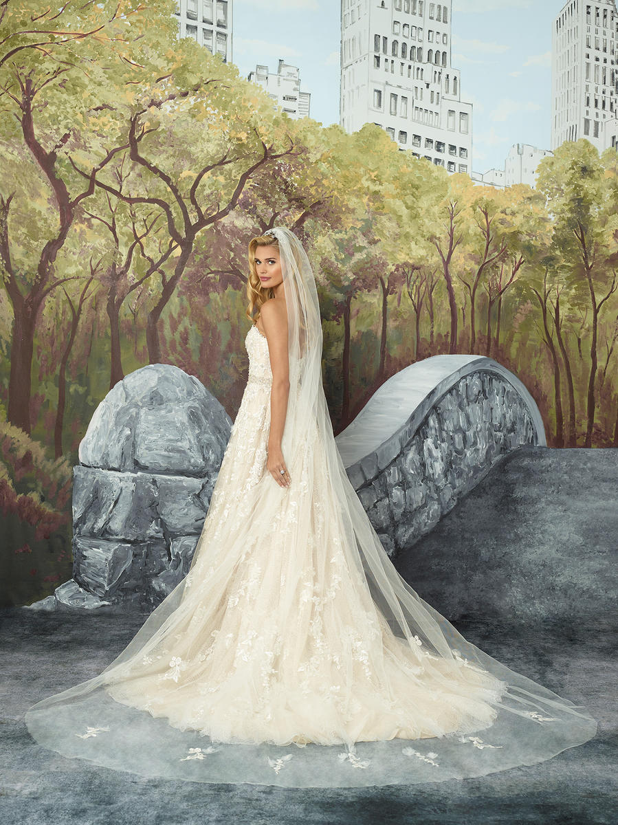 Justin Alexander Style Number 8921V - 1