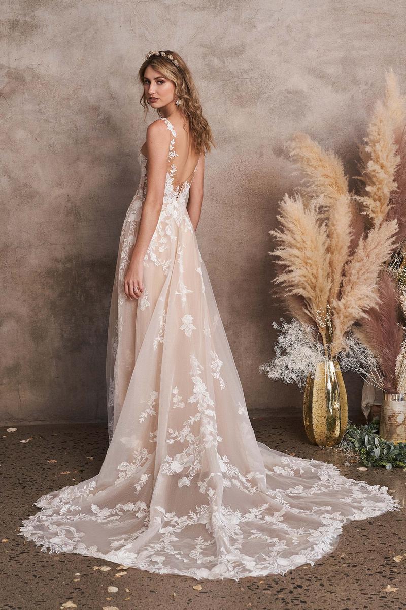 Lilian West Style Number 66222 - 2