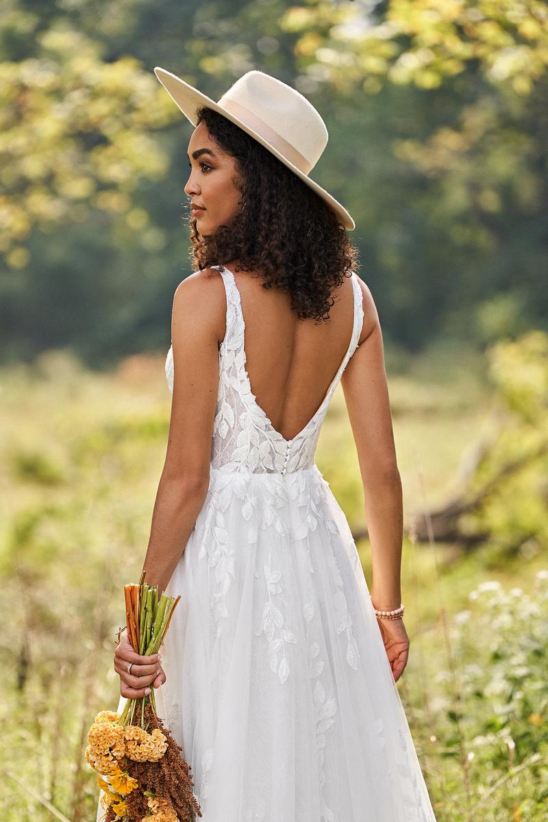Lilian West Style Number 66245 - 4